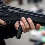 Jovens são detidos após disparos com arma de gel contra voluntários da Campanha do Agasalho em Botucatu